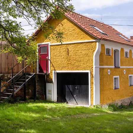 Statek P22 Holiday home Semnevice